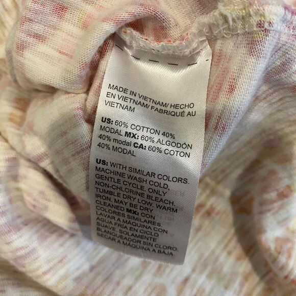 Chico Women's Classic Animal Print Cotton Modal Slub Pocket Tee, Size Large - Picture 9 of 9